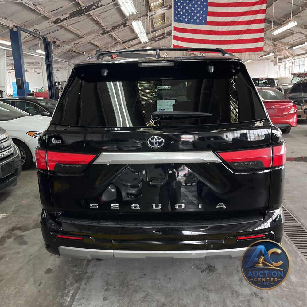 2024 Toyota Sequoia Capstone
