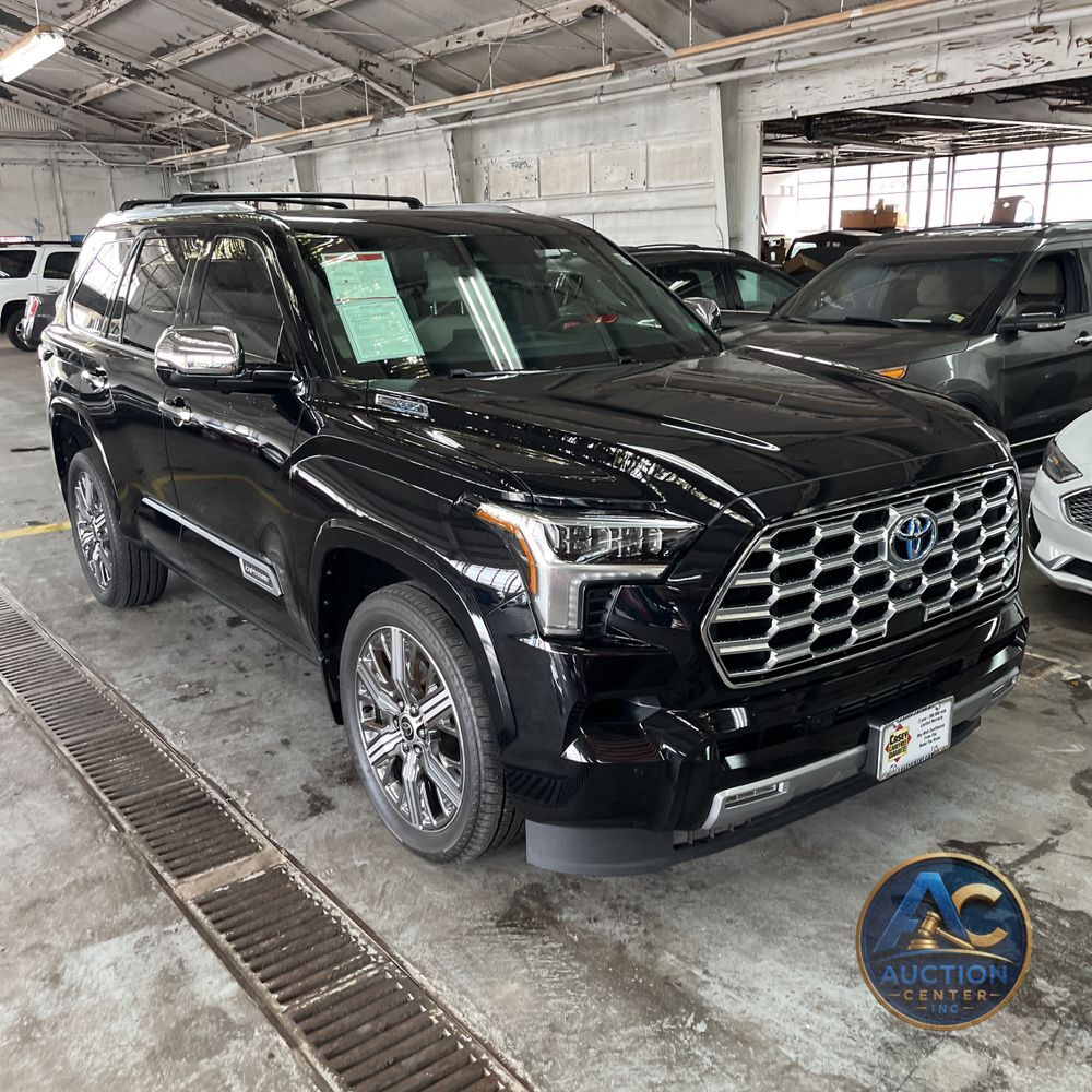 2024 Toyota Sequoia Capstone