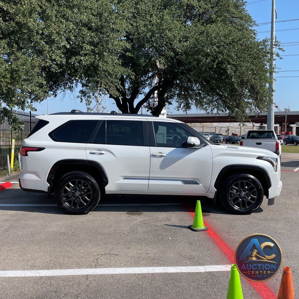 2025 Toyota Sequoia Platinum
