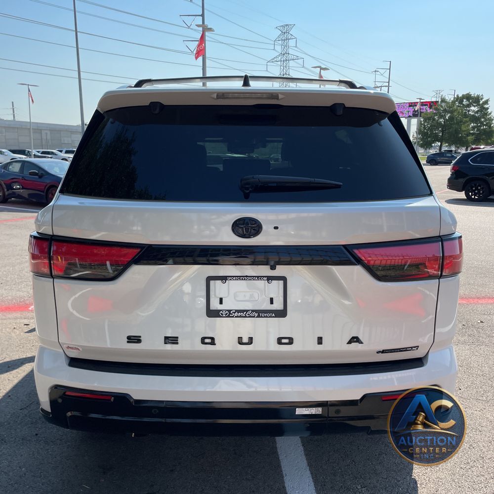 2025 Toyota Sequoia Platinum