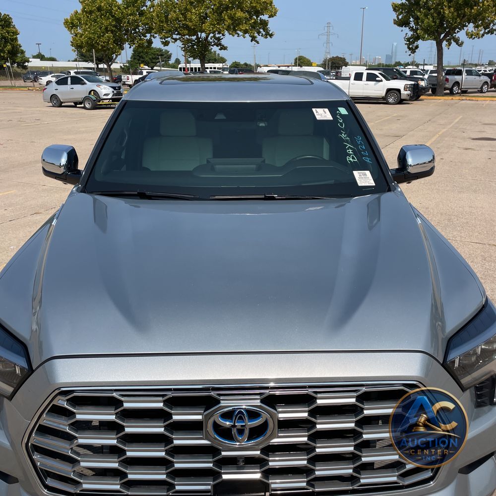 2024 Toyota Sequoia Capstone