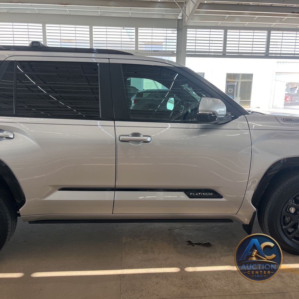 2024 Toyota Sequoia Platinum