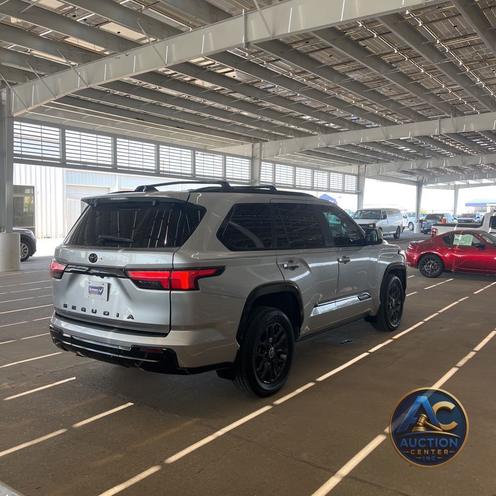 2024 Toyota Sequoia Platinum