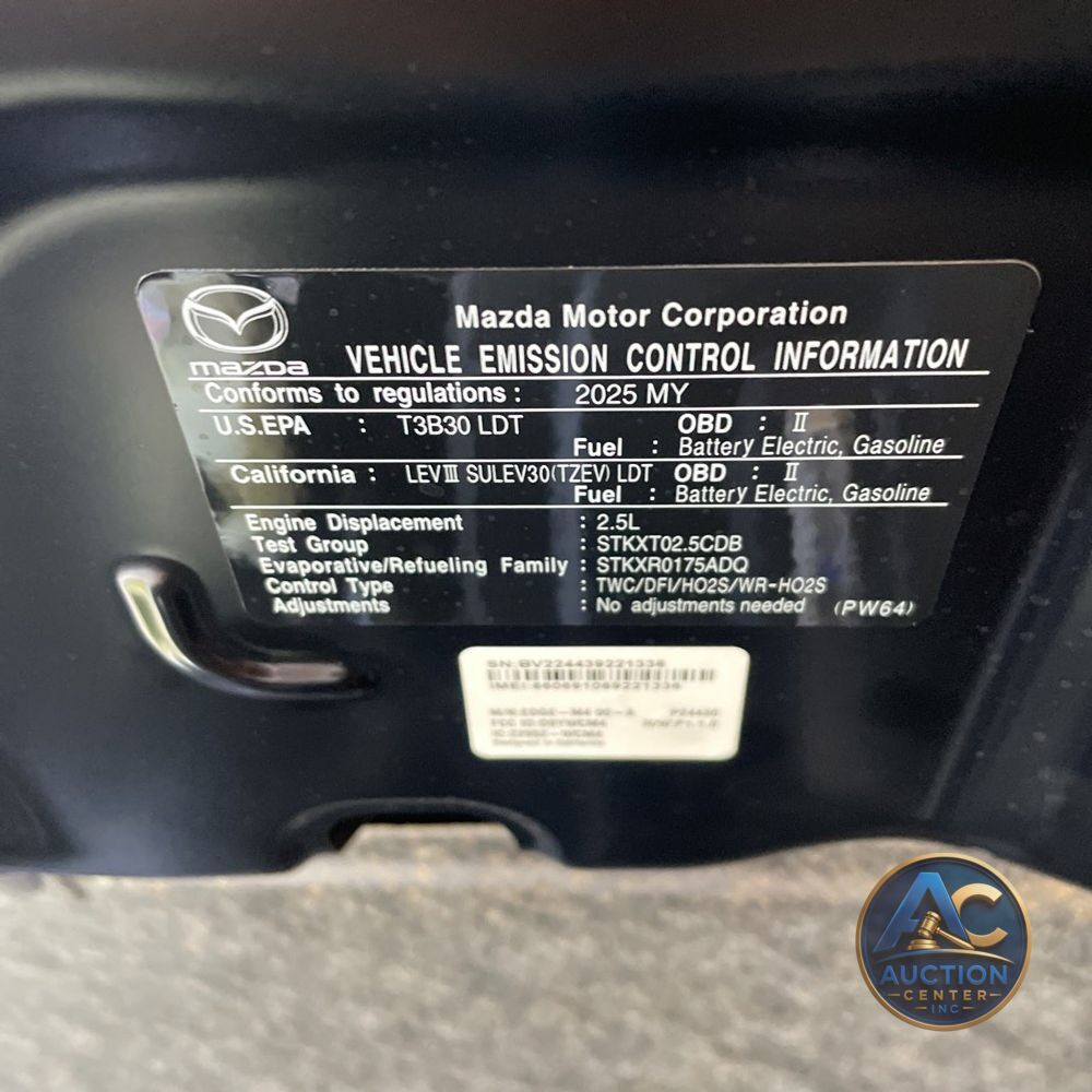 2025 Mazda CX-70 Plug-in Hybrid Premium Plus