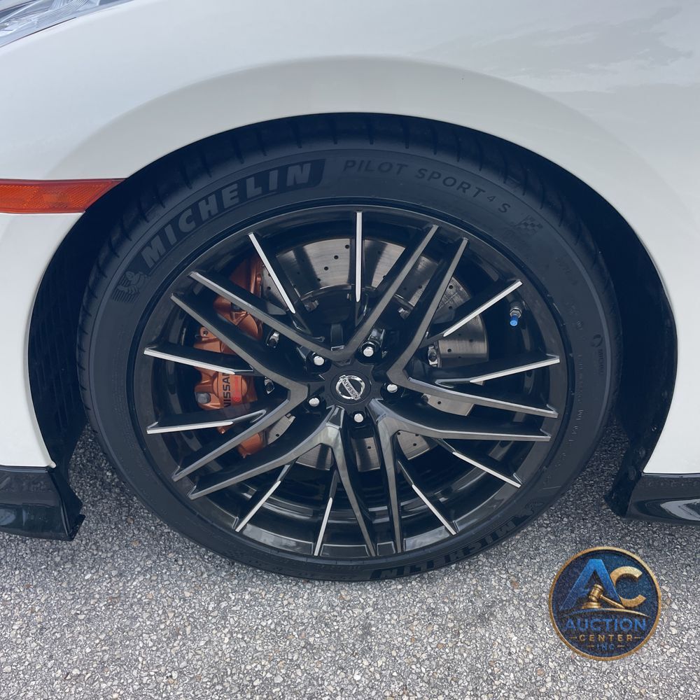 2021 Nissan GT-R Premium