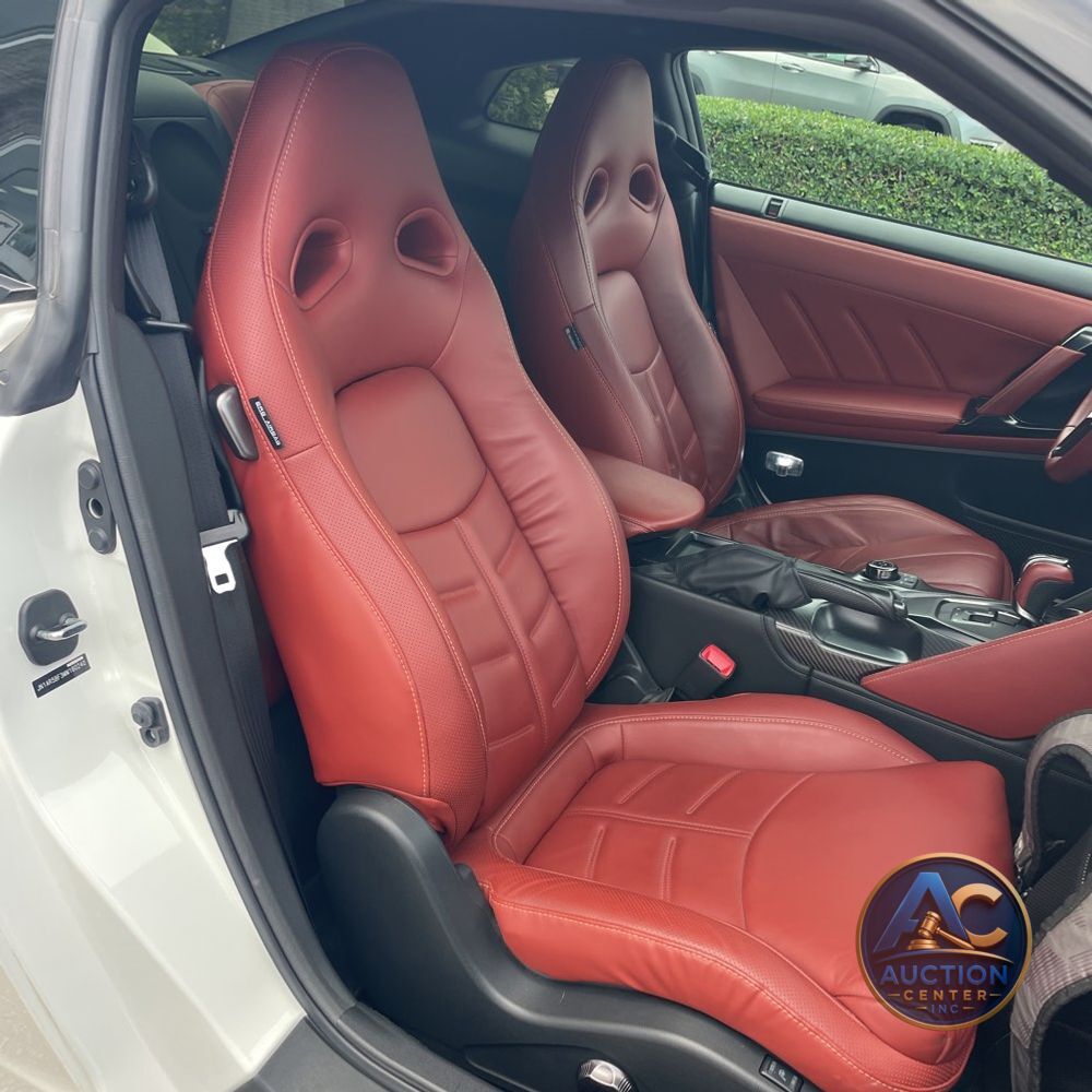 2021 Nissan GT-R Premium
