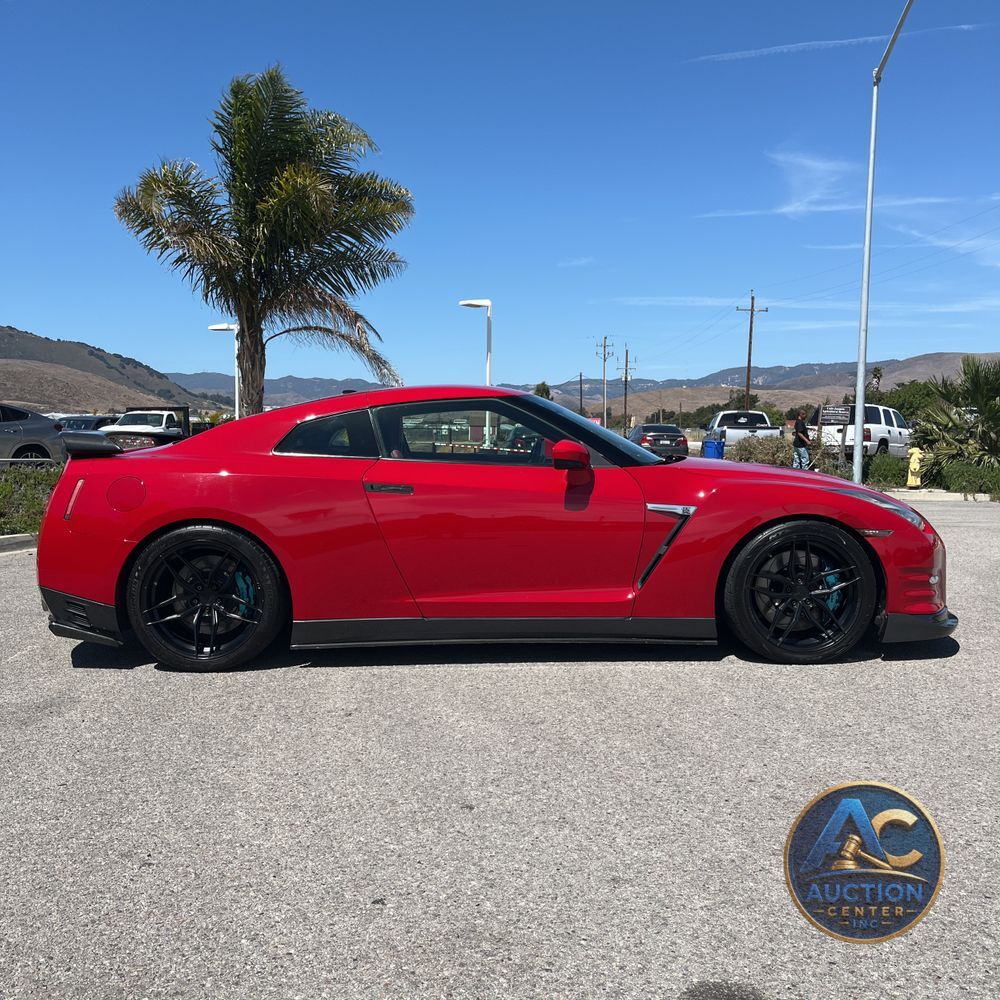 2015 Nissan GT-R Black Edition