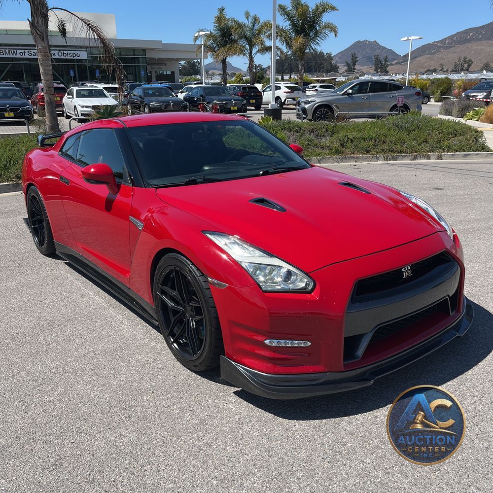 2015 Nissan GT-R Black Edition