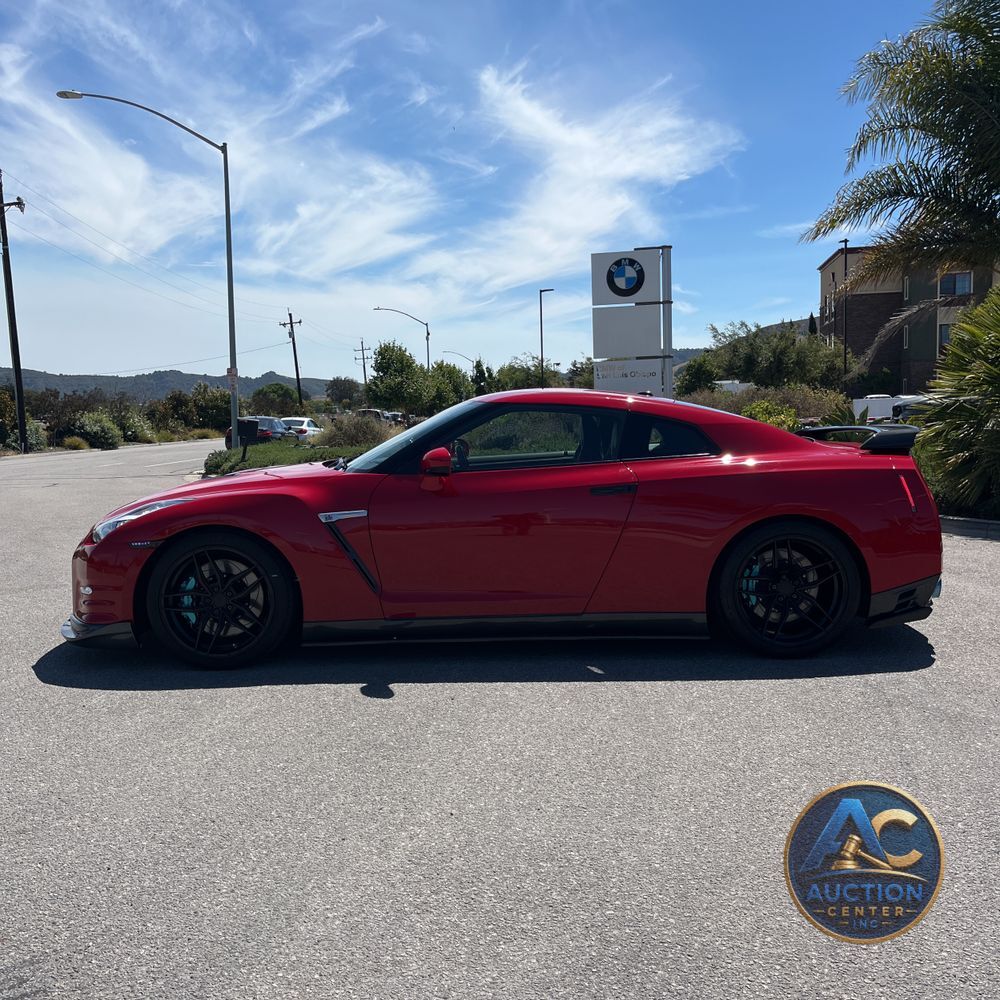 2015 Nissan GT-R Black Edition