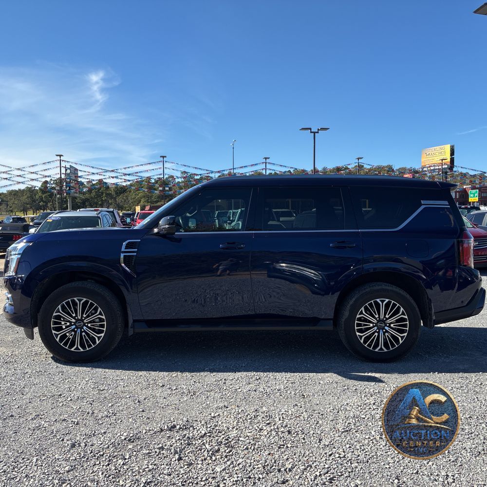 2025 Nissan Armada SL