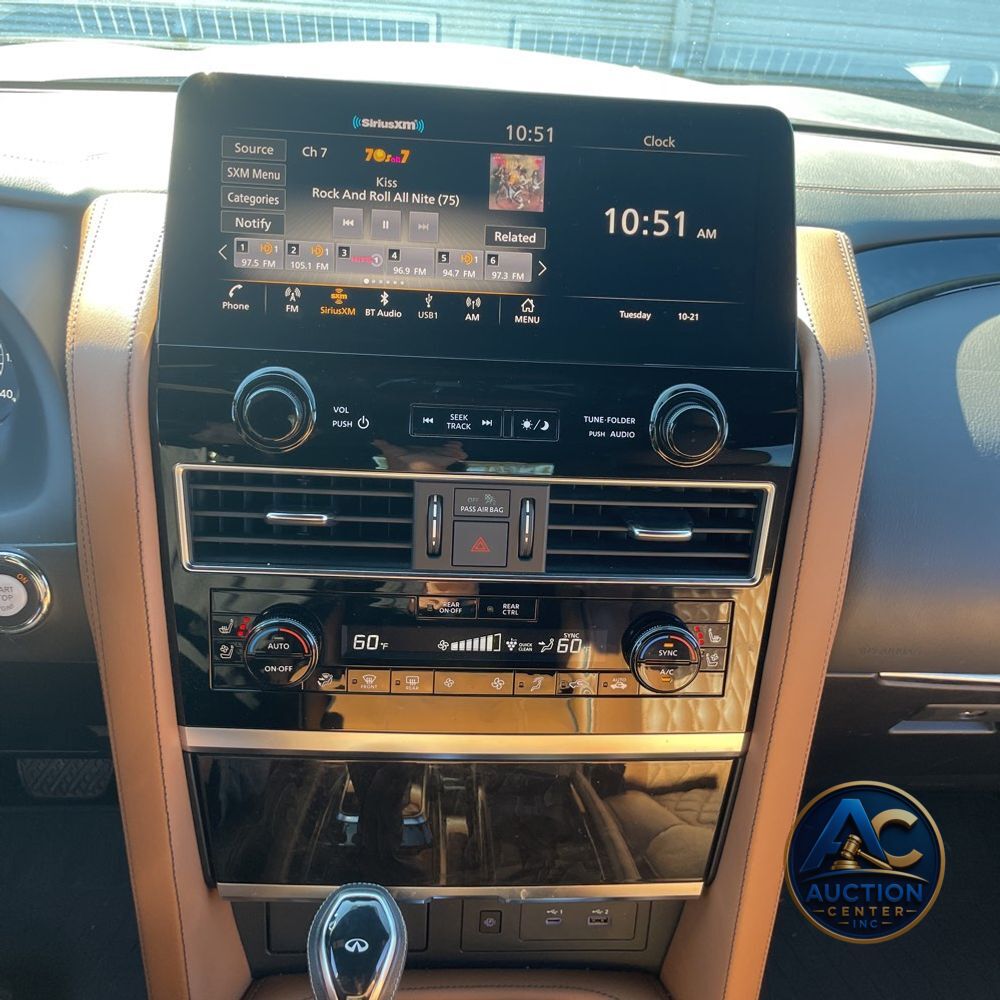 2023 INFINITI QX80 Sensory