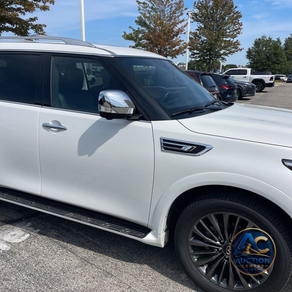 2024 INFINITI QX80 Premium Select