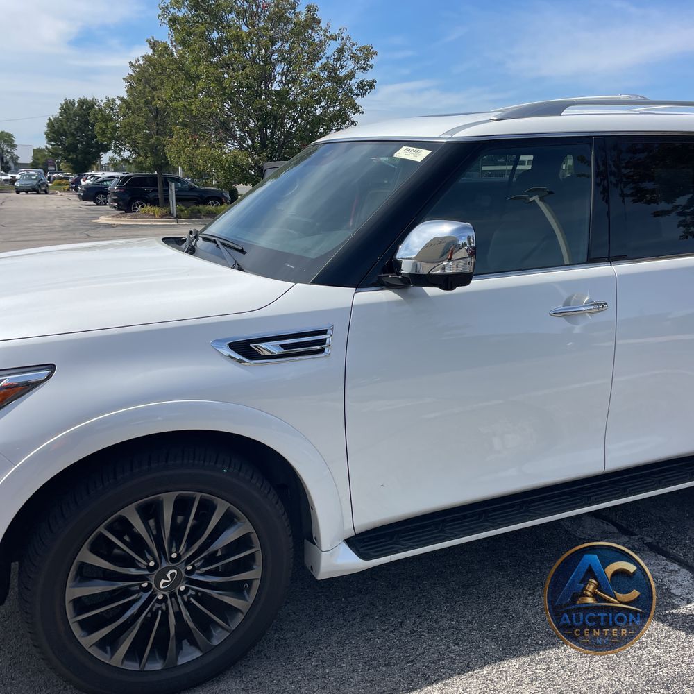 2024 INFINITI QX80 Premium Select