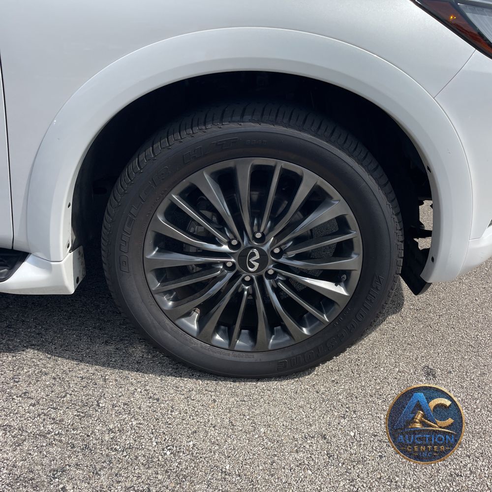 2024 INFINITI QX80 Premium Select