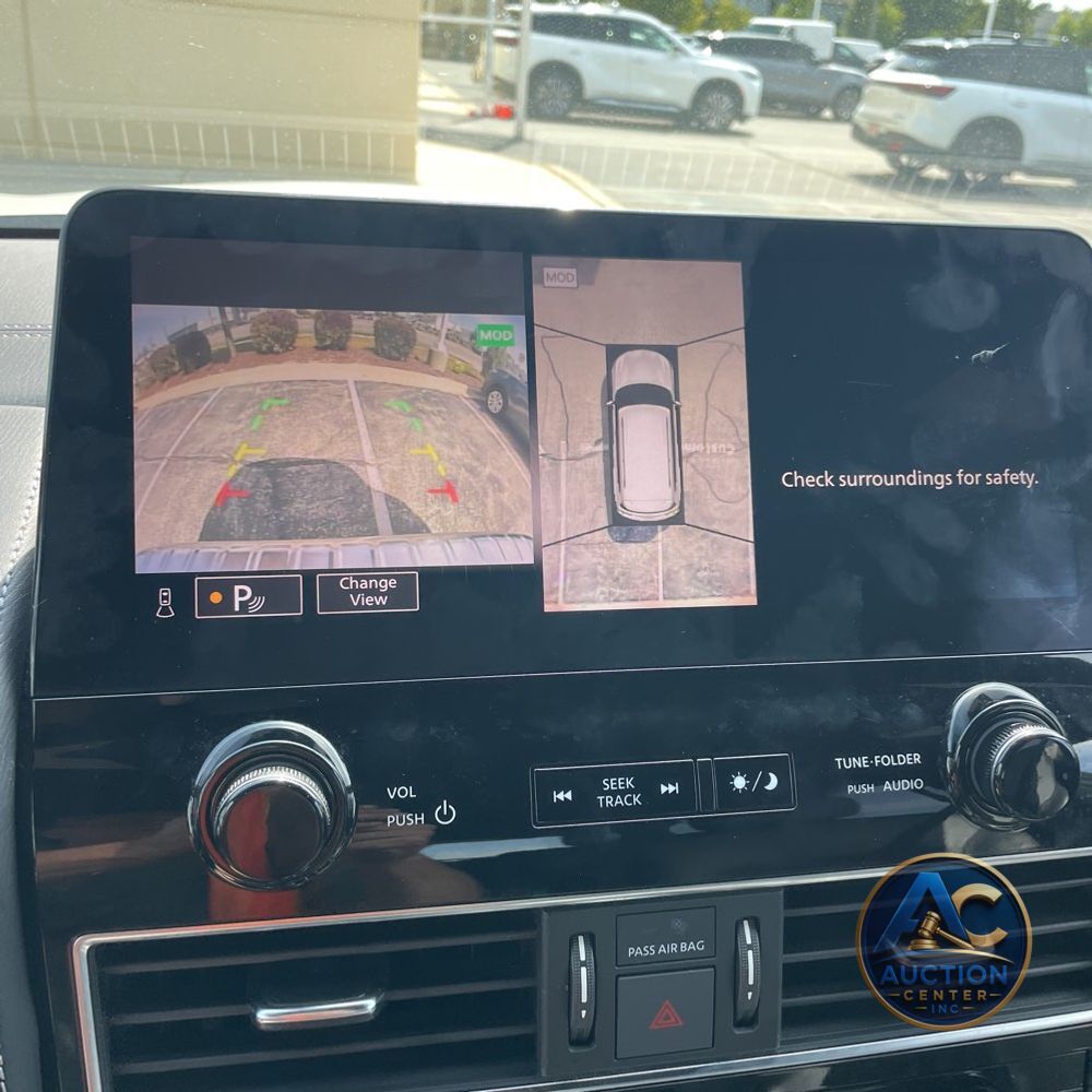 2024 INFINITI QX80 Premium Select