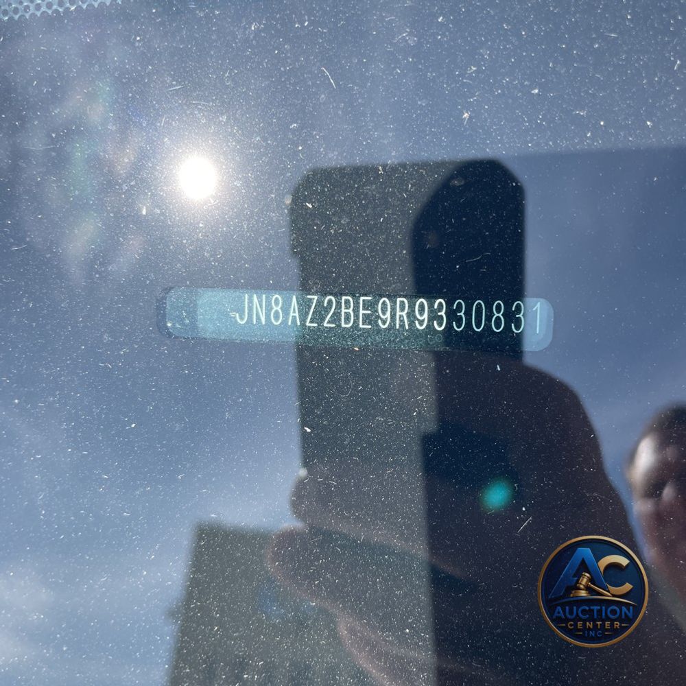 2024 INFINITI QX80 Premium Select