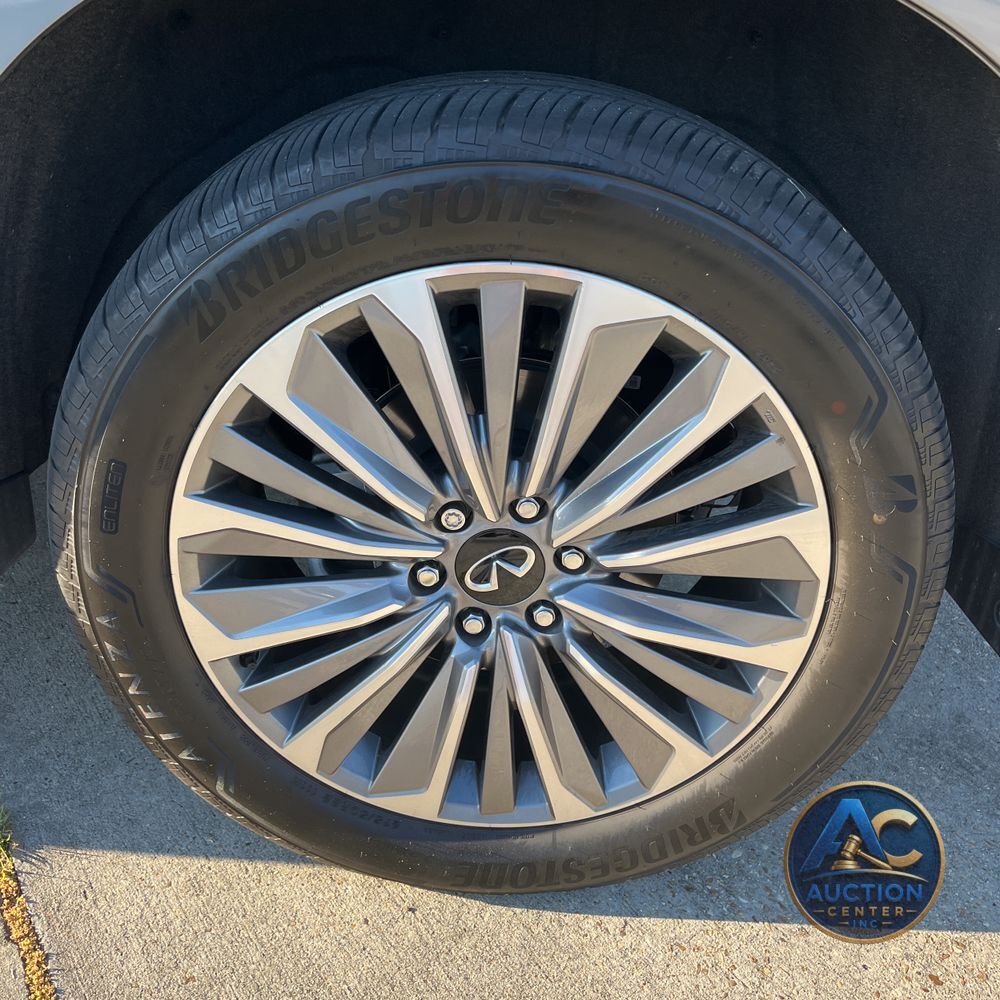 2025 INFINITI QX80 Sensory