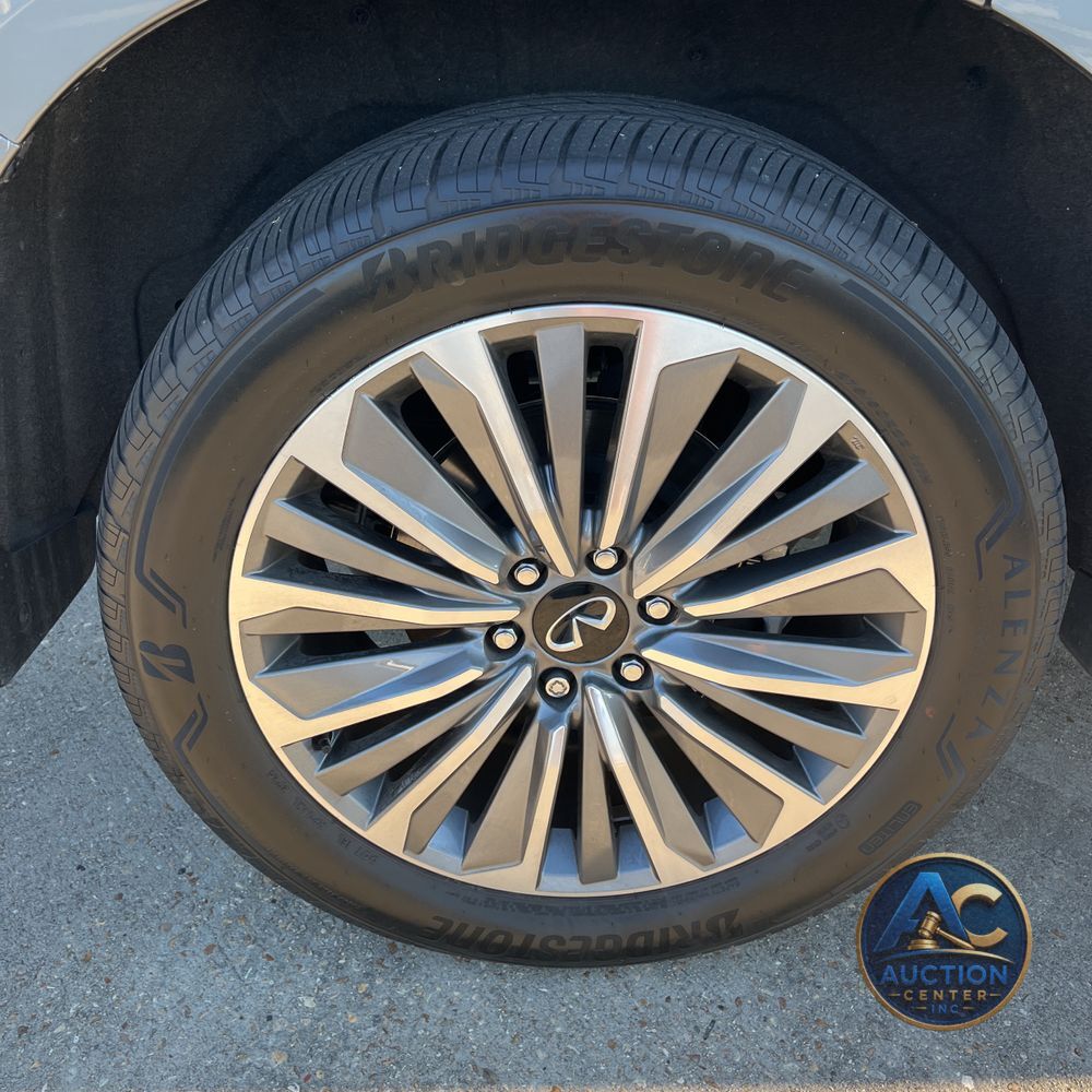 2025 INFINITI QX80 Sensory