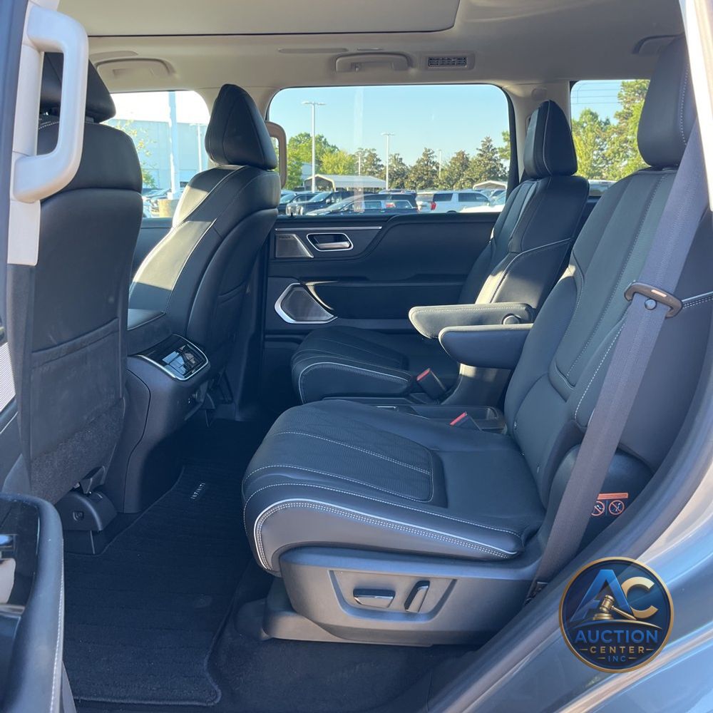 2025 INFINITI QX80 Sensory