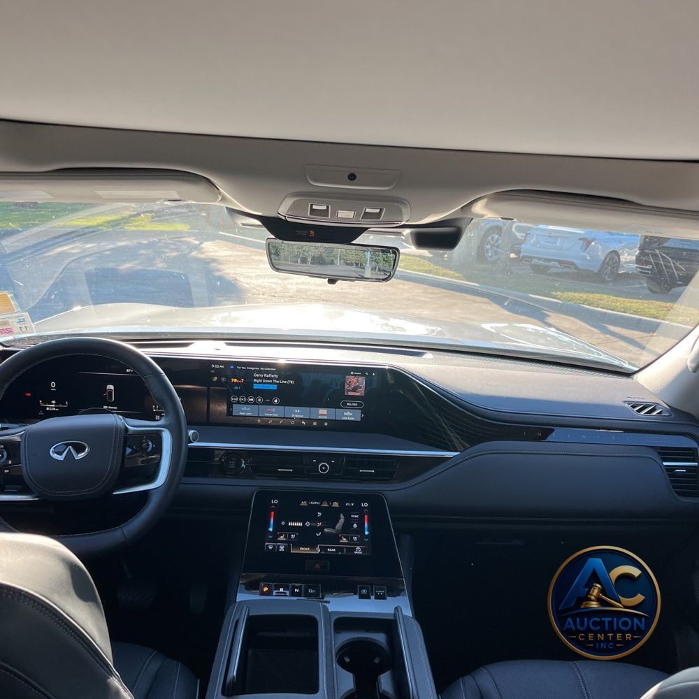 2025 INFINITI QX80 Sensory