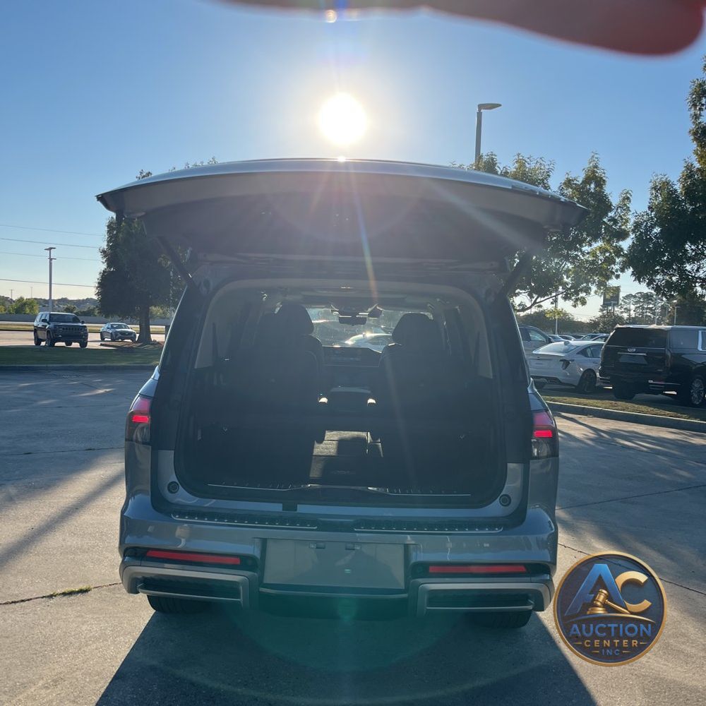 2025 INFINITI QX80 Sensory
