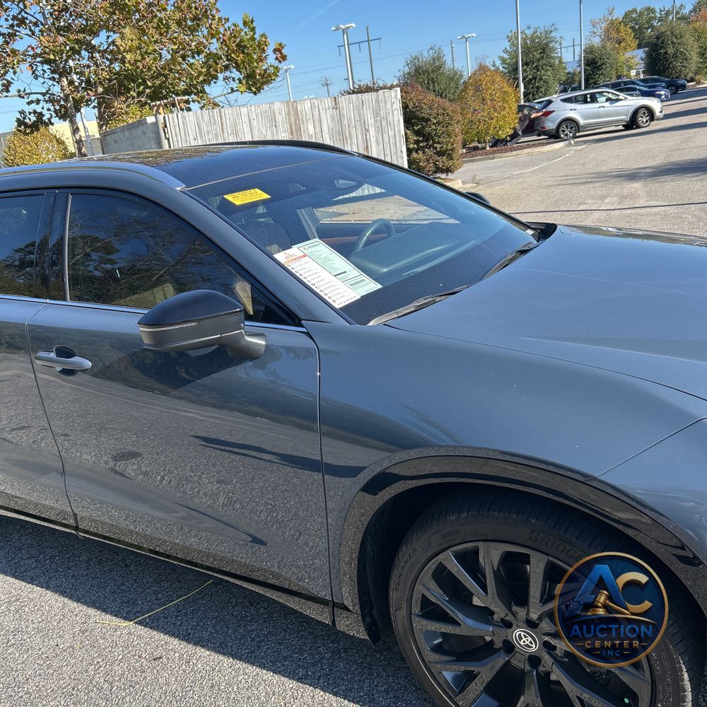 2025 Toyota Crown Signia Limited