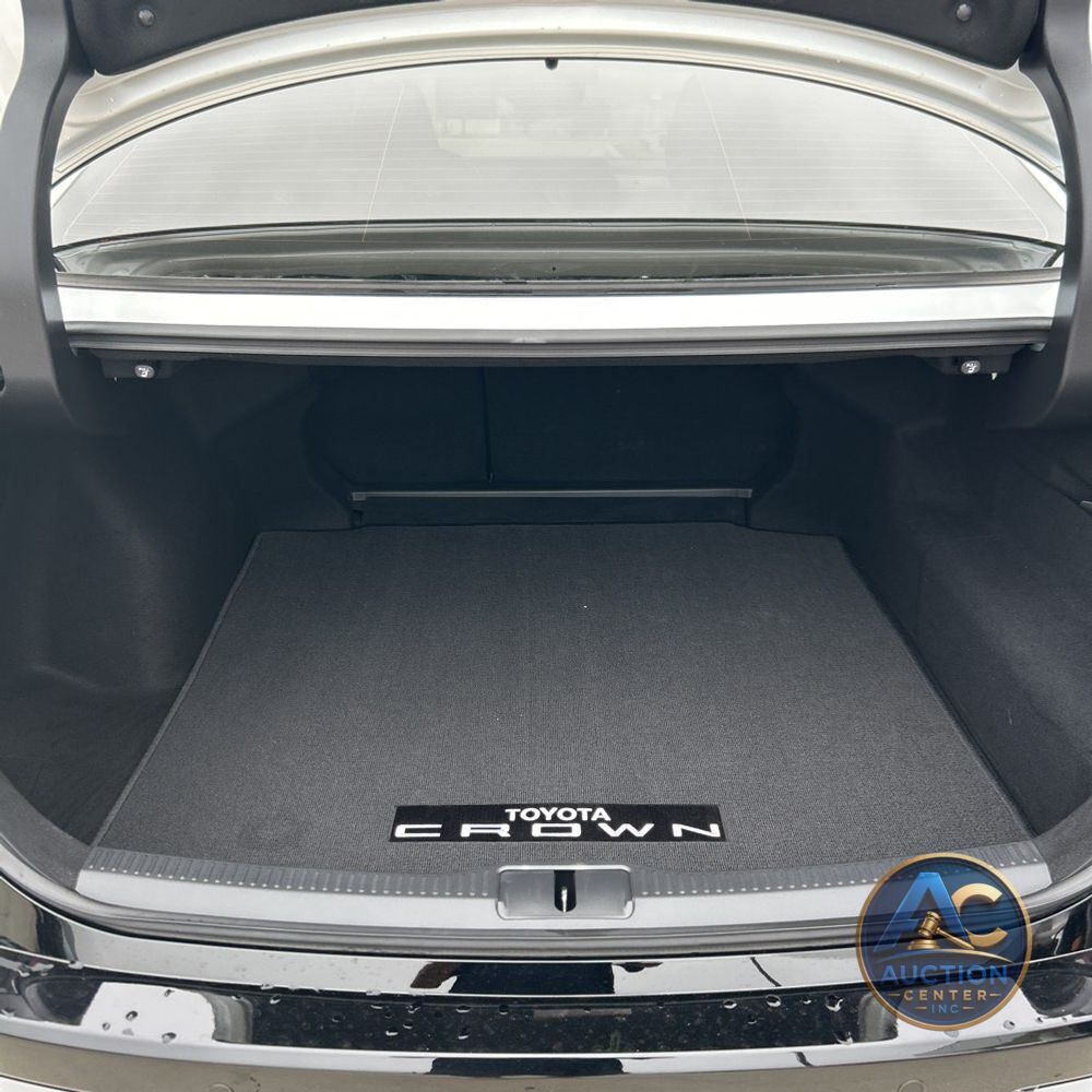 2025 Toyota Crown Platinum