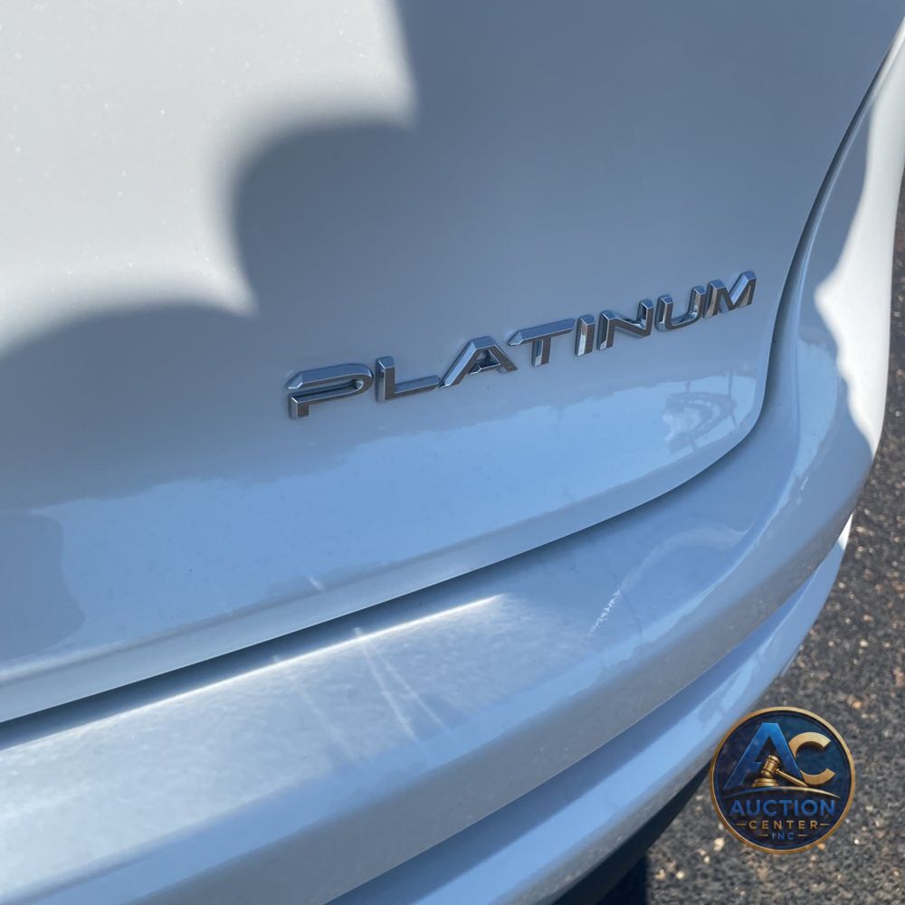 2025 Toyota Crown Platinum