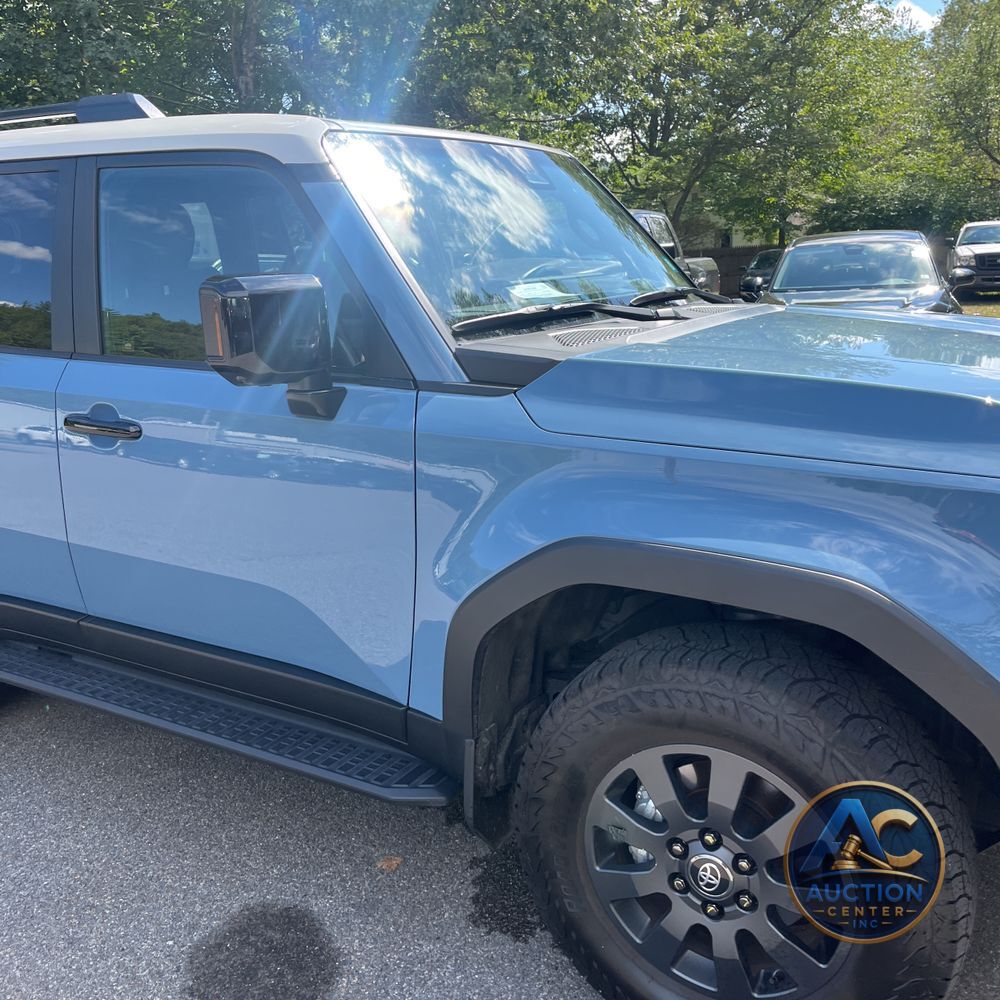 2025 Toyota Land Cruiser Base