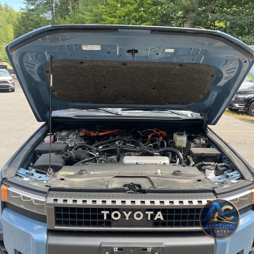 2025 Toyota Land Cruiser Base