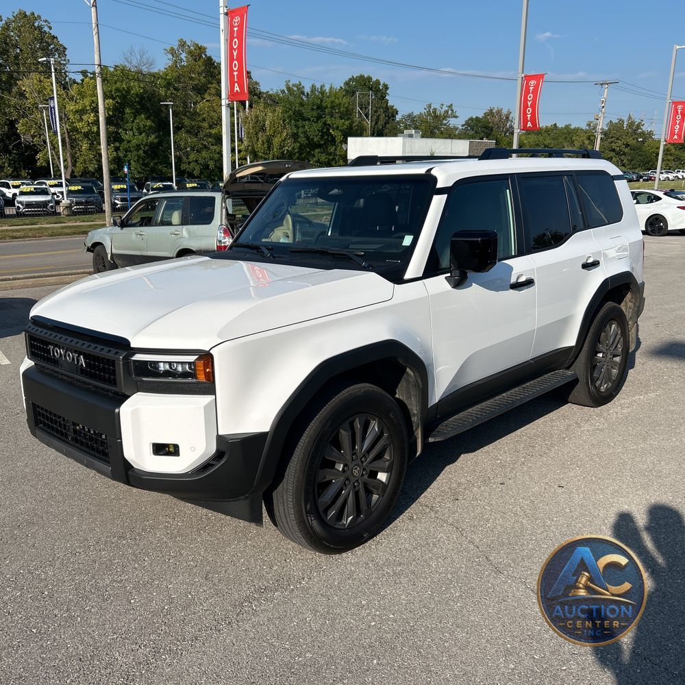 2025 Toyota Land Cruiser Base