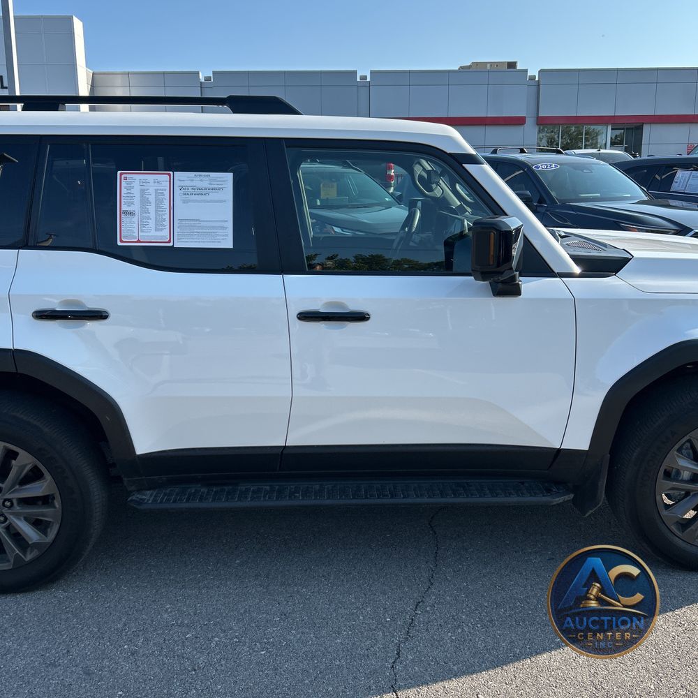 2025 Toyota Land Cruiser Base