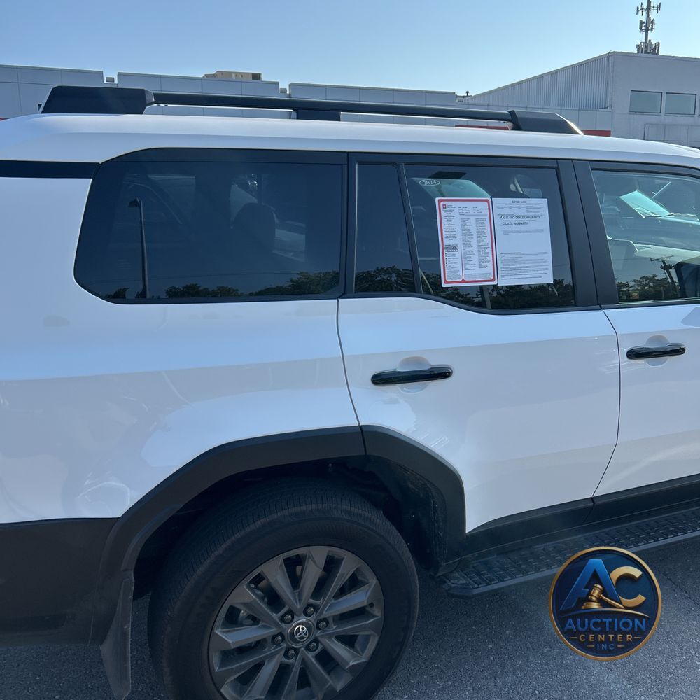 2025 Toyota Land Cruiser Base
