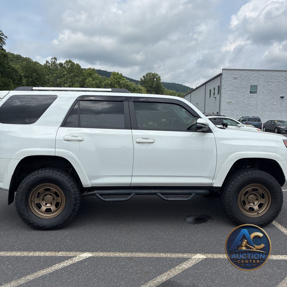 2024 Toyota 4Runner SR5 Premium