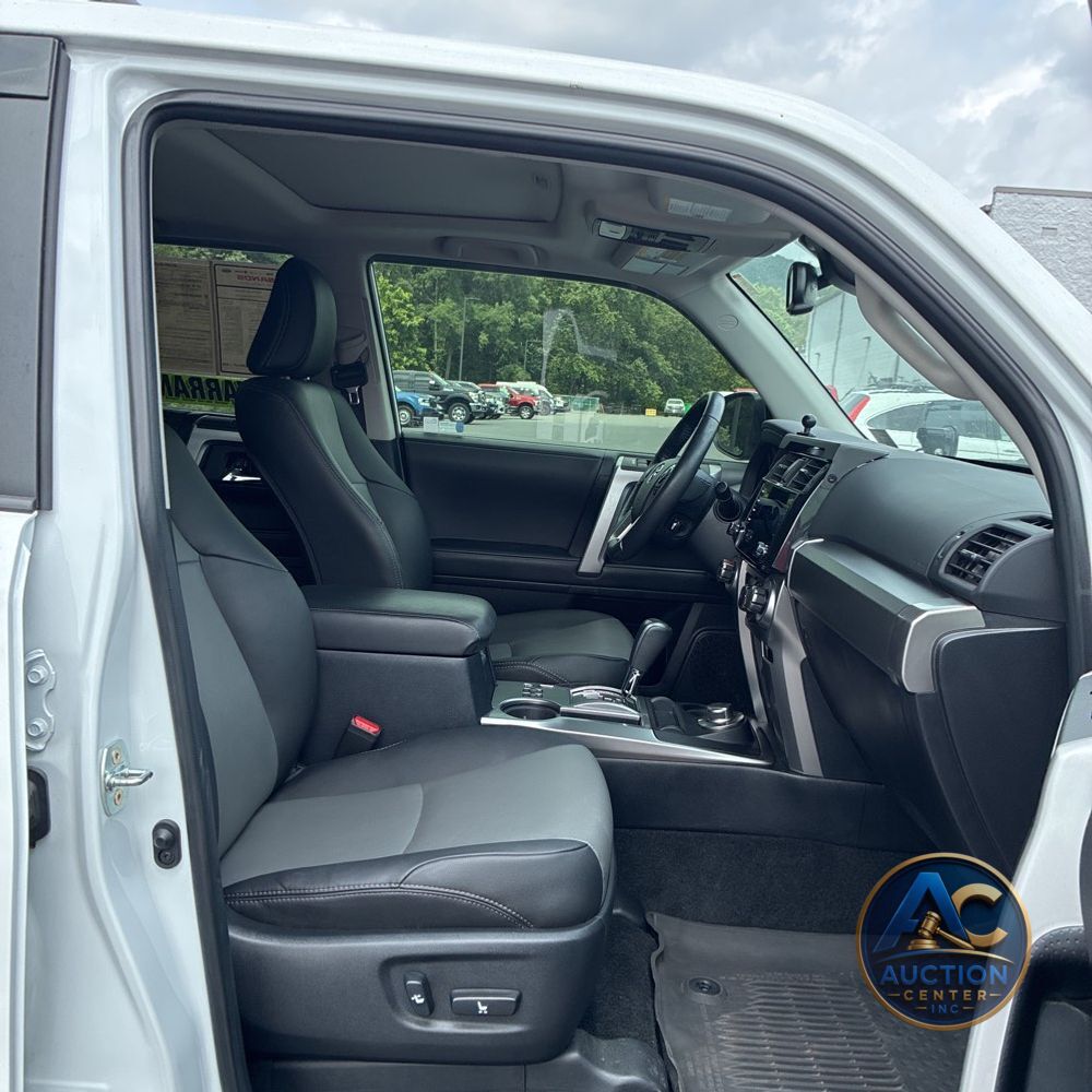 2024 Toyota 4Runner SR5 Premium