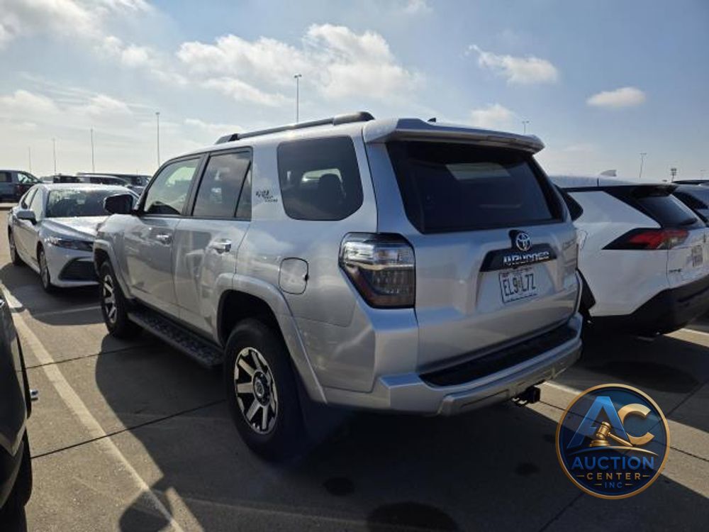2024 Toyota 4Runner TRD Off Road