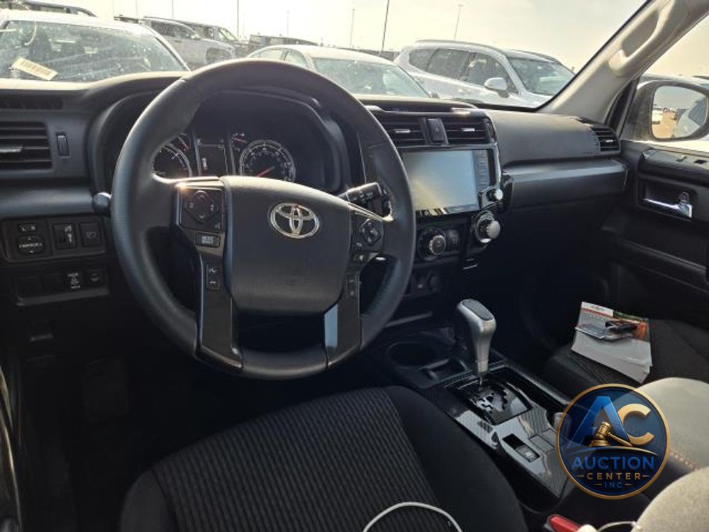 2024 Toyota 4Runner TRD Off Road