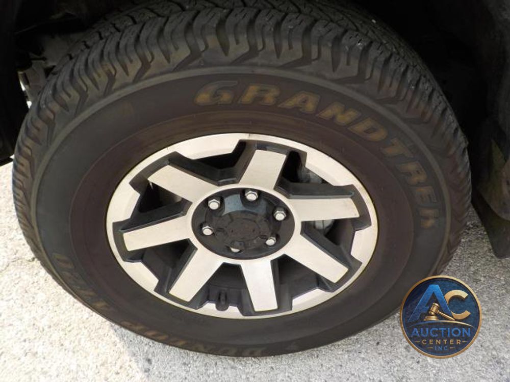 2024 Toyota 4Runner TRD Off Road