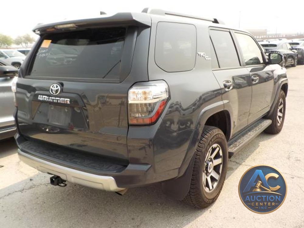 2024 Toyota 4Runner TRD Off Road