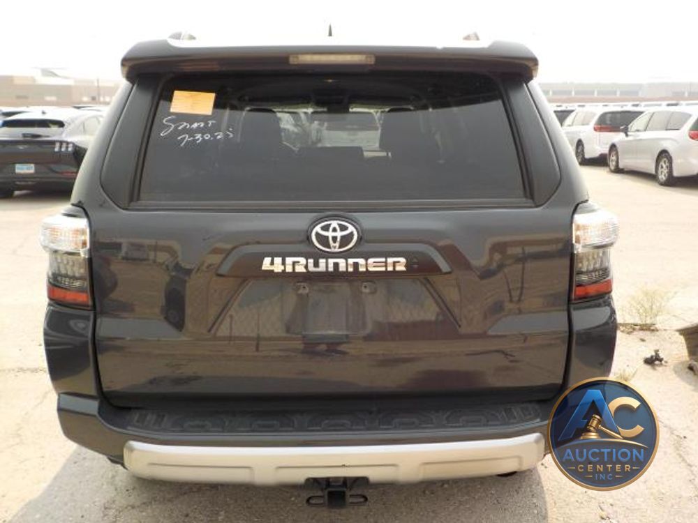2024 Toyota 4Runner TRD Off Road