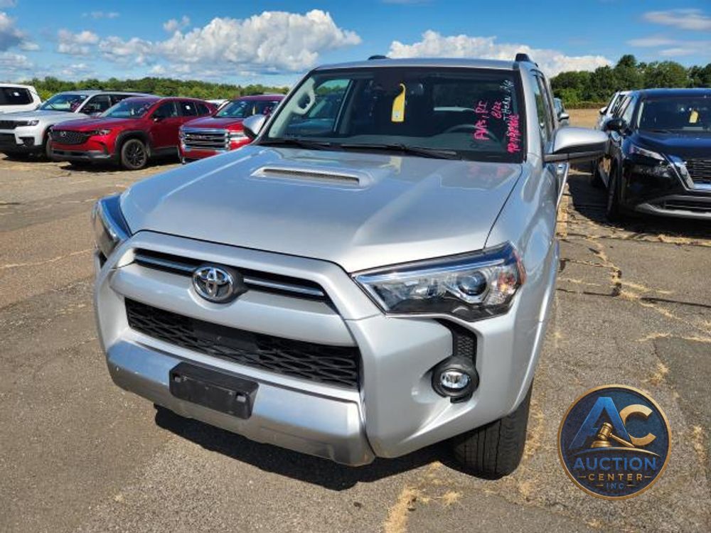 2024 Toyota 4Runner TRD Off Road