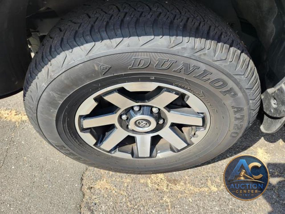 2024 Toyota 4Runner TRD Off Road
