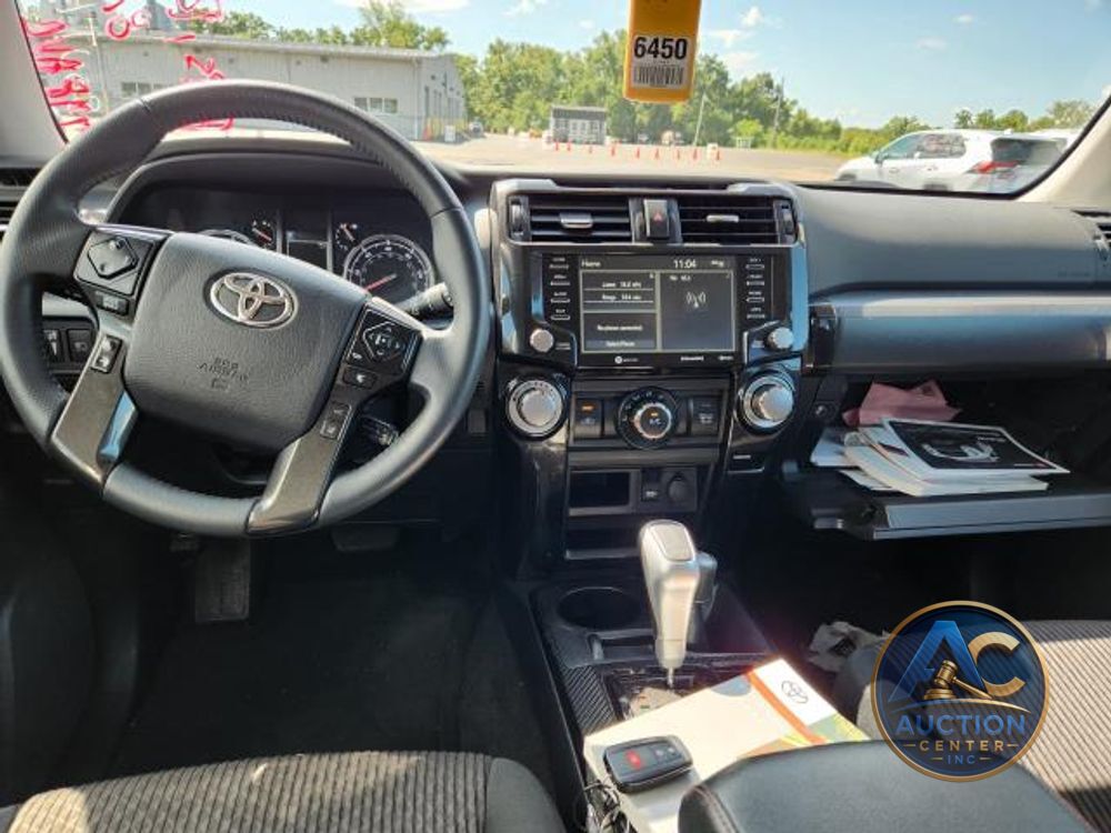 2024 Toyota 4Runner TRD Off Road