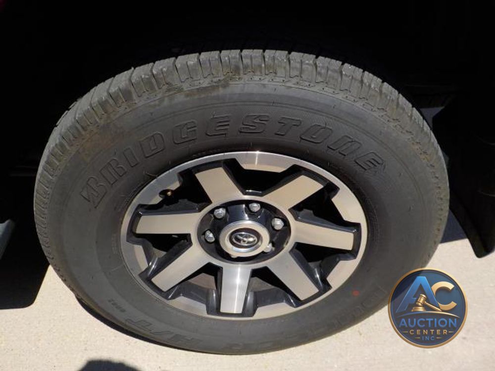 2024 Toyota 4Runner TRD Off Road