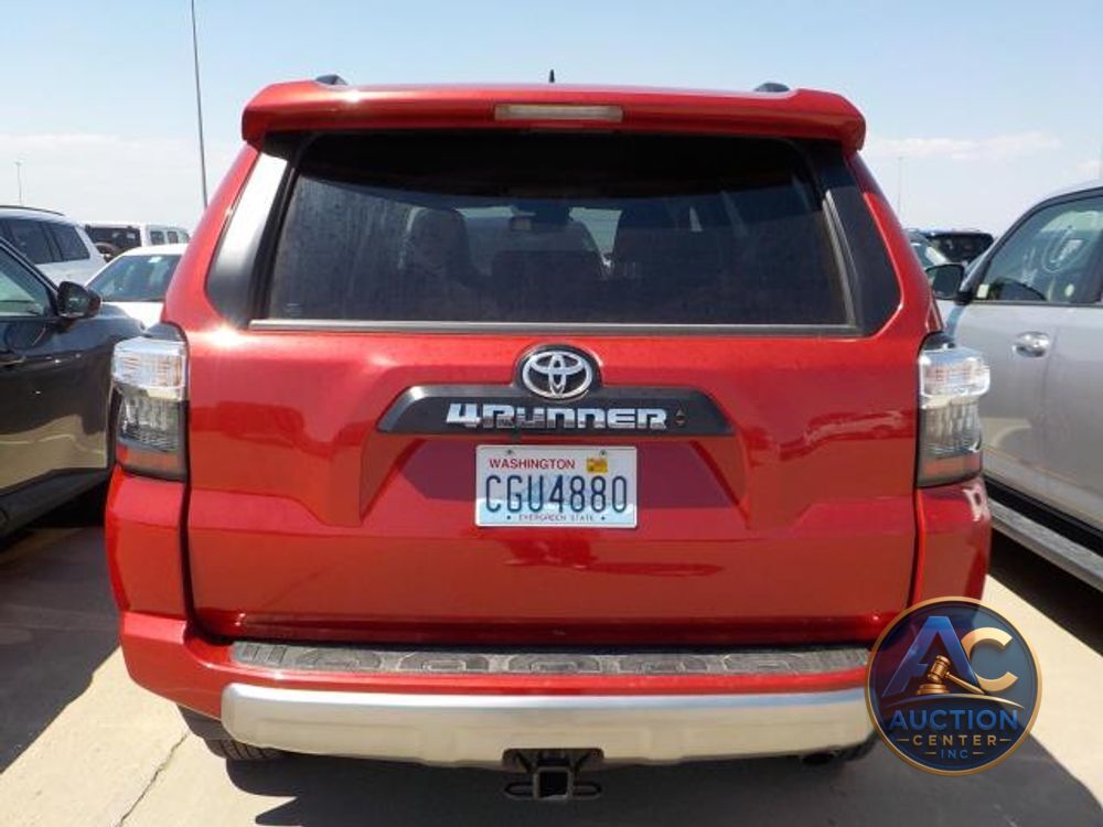 2024 Toyota 4Runner TRD Off Road
