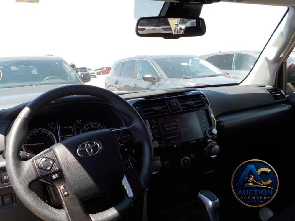 2024 Toyota 4Runner TRD Off Road