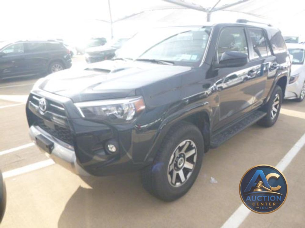 2024 Toyota 4Runner TRD Off Road