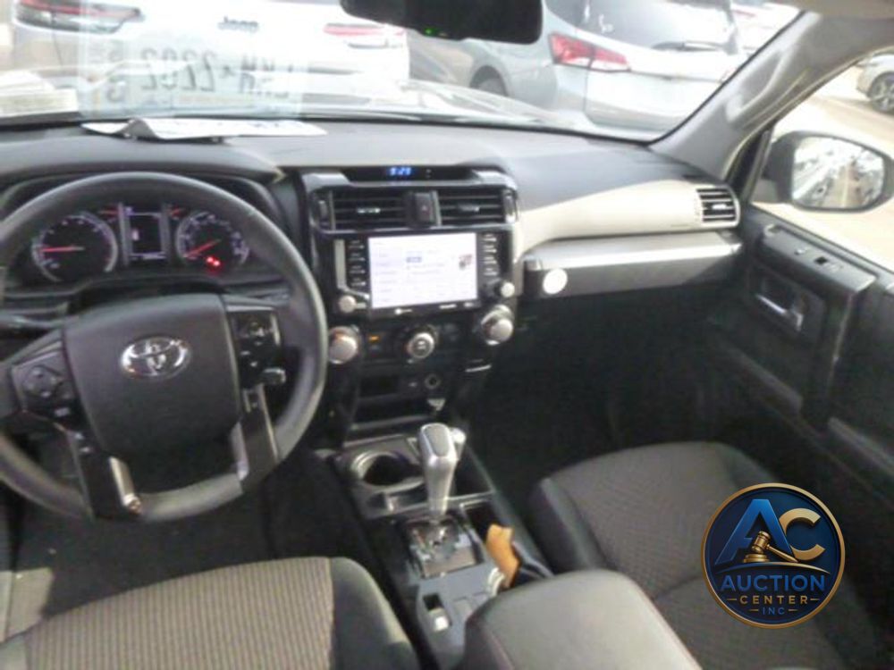 2024 Toyota 4Runner TRD Off Road