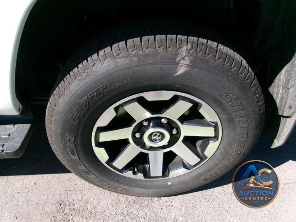 2024 Toyota 4Runner TRD Off Road