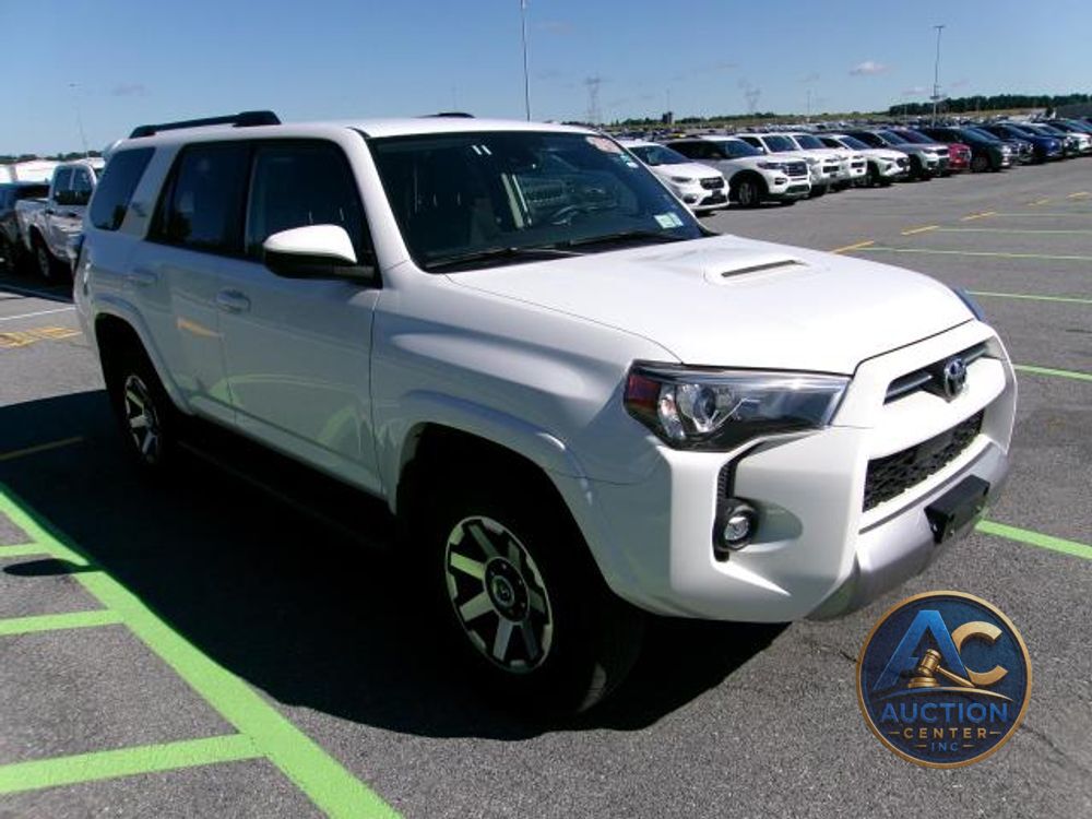 2024 Toyota 4Runner TRD Off Road